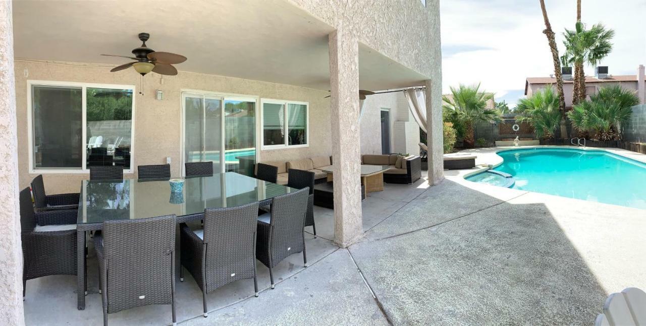 Urban Las Vegas Colonial In The Heart Of Vegas Villa Exterior photo